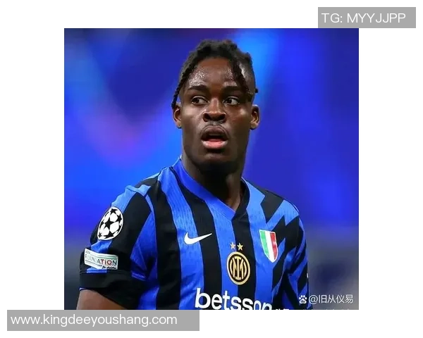 X腿足球球星如何突破身体局限成就巅峰职业生涯