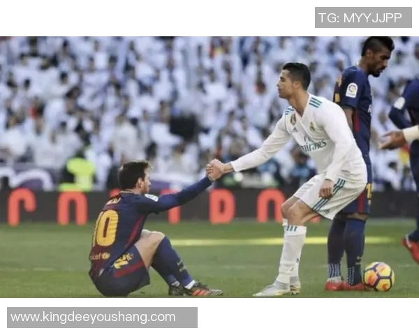 足球巨星梅西与C罗的巅峰对决与足球历史地位的深远影响