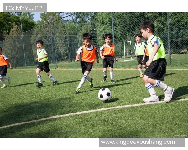 足球明星的训练强度有多高 如何打造顶级球员的体能与技术基础