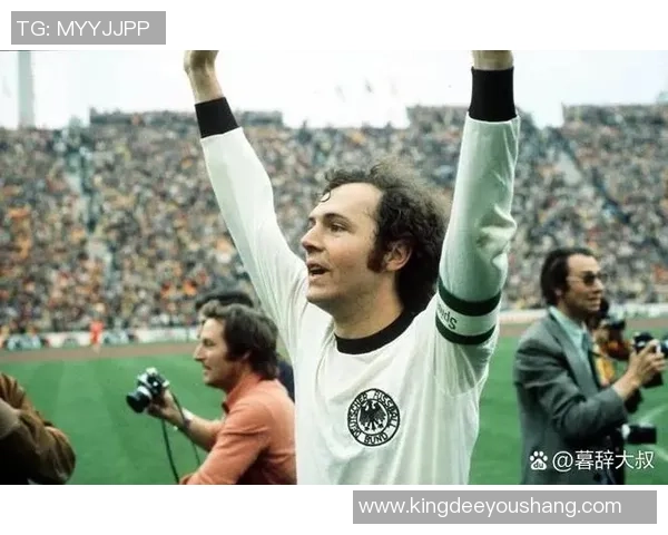 巨星泪水背后的坚持与无奈 足球球员心酸时刻的动人故事